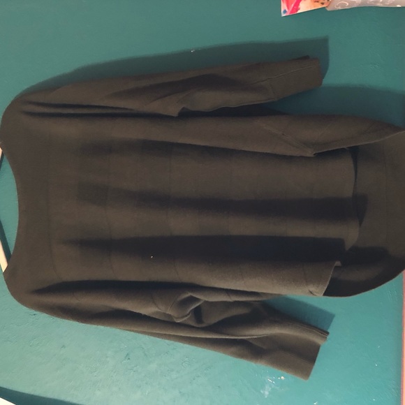 Sweater - Picture 2 of 5